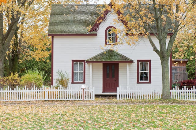 white house with red trim
